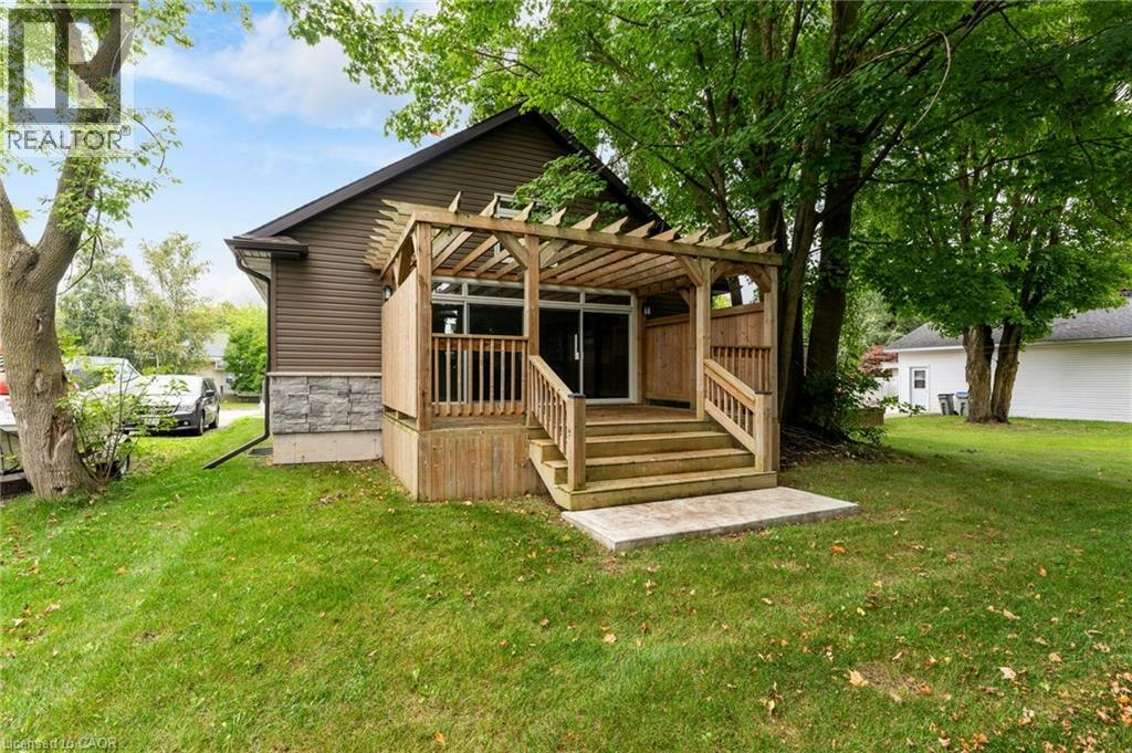 52 Queen Street, Huron East, ON, N0G 1H0 - 40