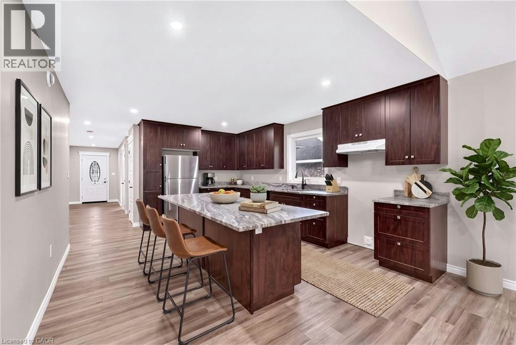 52 Queen Street, Huron East, ON, N0G 1H0 - 8