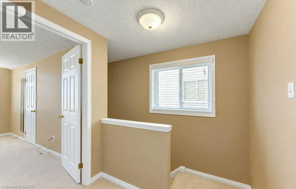 108 Periwinkle Street, Kitchener, ON, N2E 4C7 - 17