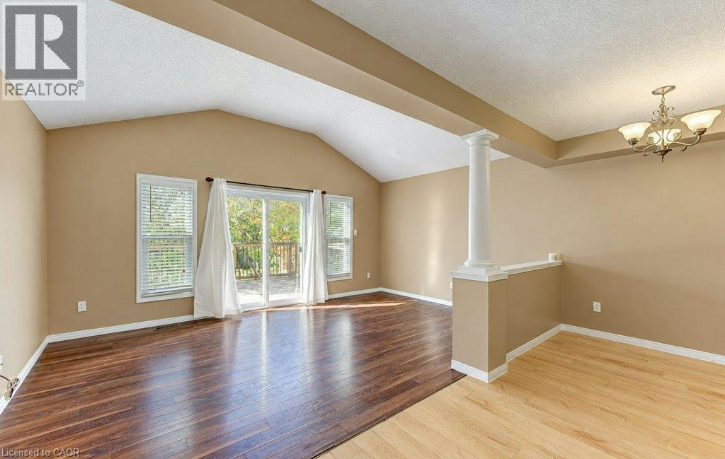 108 Periwinkle Street, Kitchener, ON, N2E 4C7 - 12