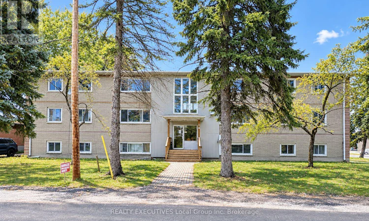 14 Milford Crescent