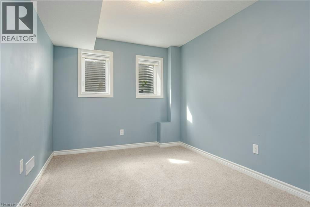 243 Chapel Hill Drive, Kitchener, ON, N2R 1N3 - 25