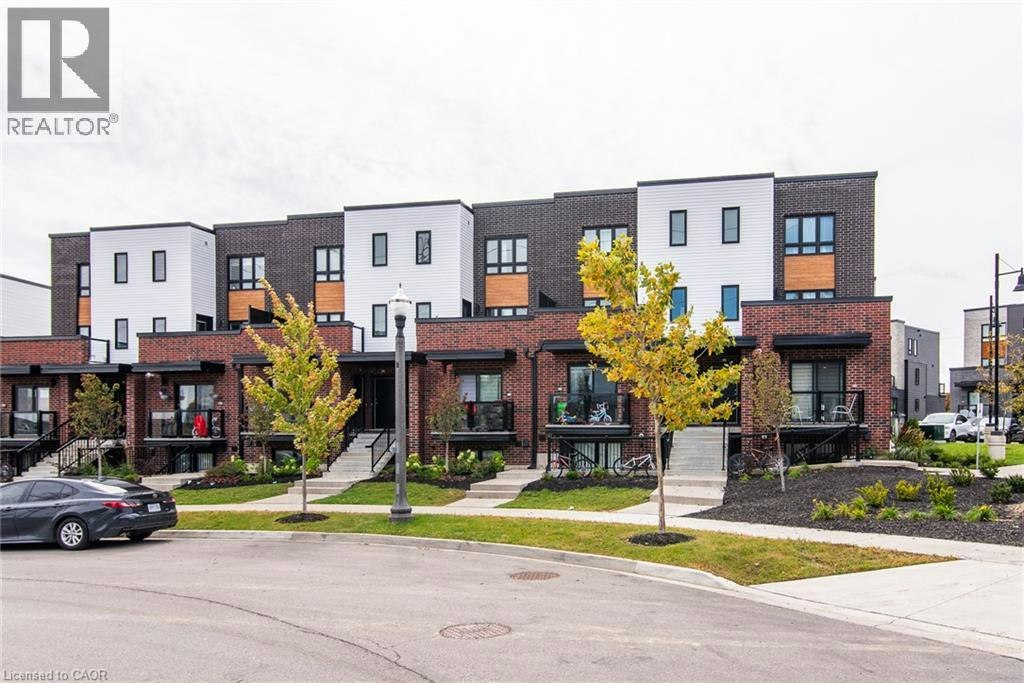 243 Chapel Hill Drive, Kitchener, ON, N2R 1N3 - 2