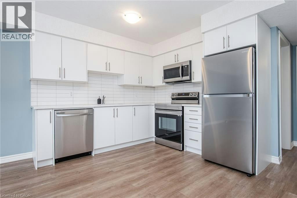 243 Chapel Hill Drive, Kitchener, ON, N2R 1N3 - 14