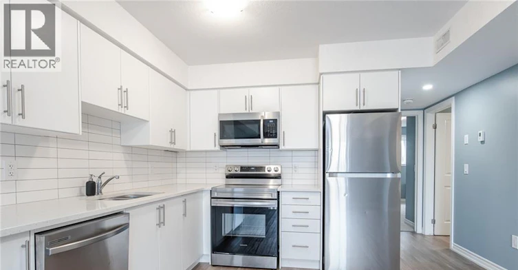 243 Chapel Hill Drive, Kitchener, ON, N2R 1N3 - 15