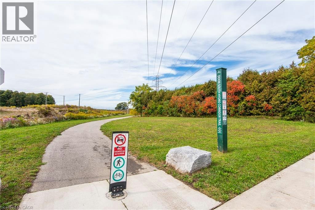 243 Chapel Hill Drive, Kitchener, ON, N2R 1N3 - 5