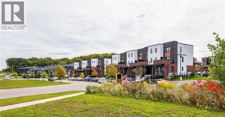 243 Chapel Hill Drive, Kitchener, ON, N2R 1N3 - 6