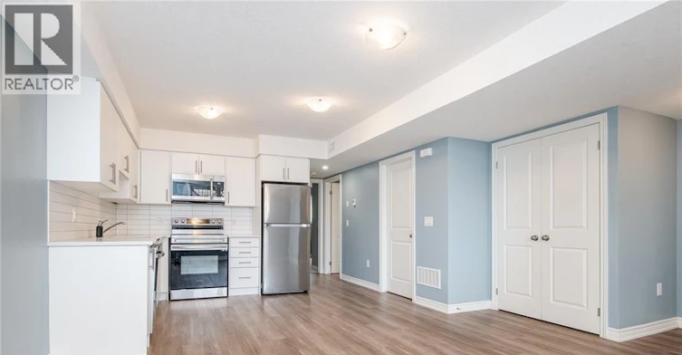 243 Chapel Hill Drive, Kitchener, ON, N2R 1N3 - 12