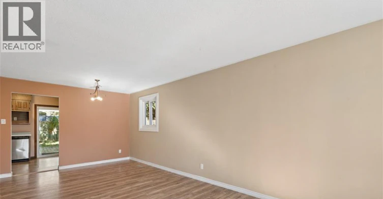 8 Forest Glen Crescent, Kitchener, ON, N2N 1C8 - 4