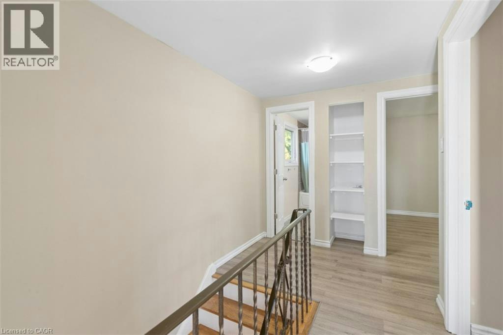 8 Forest Glen Crescent, Kitchener, ON, N2N 1C8 - 16