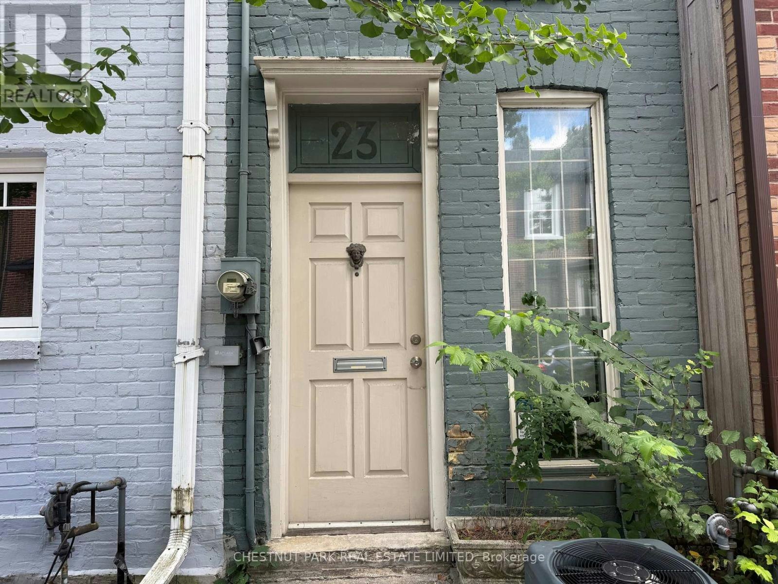 23 Bishop Street, Toronto, ON, M5R 1N3