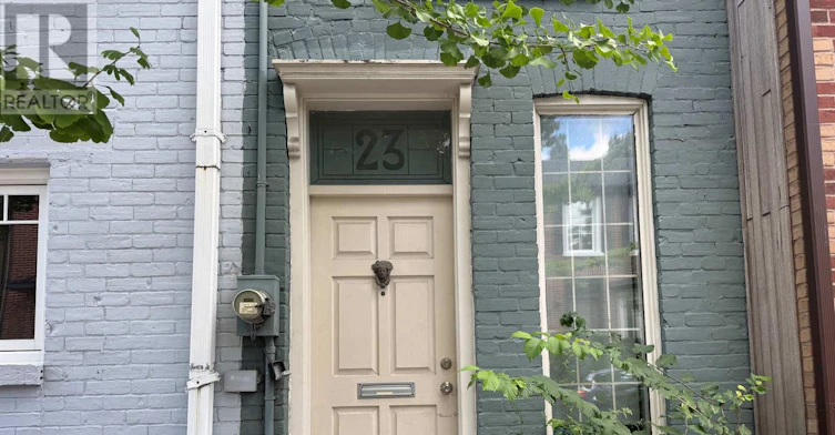 23 Bishop Street, Toronto, ON, M5R 1N3