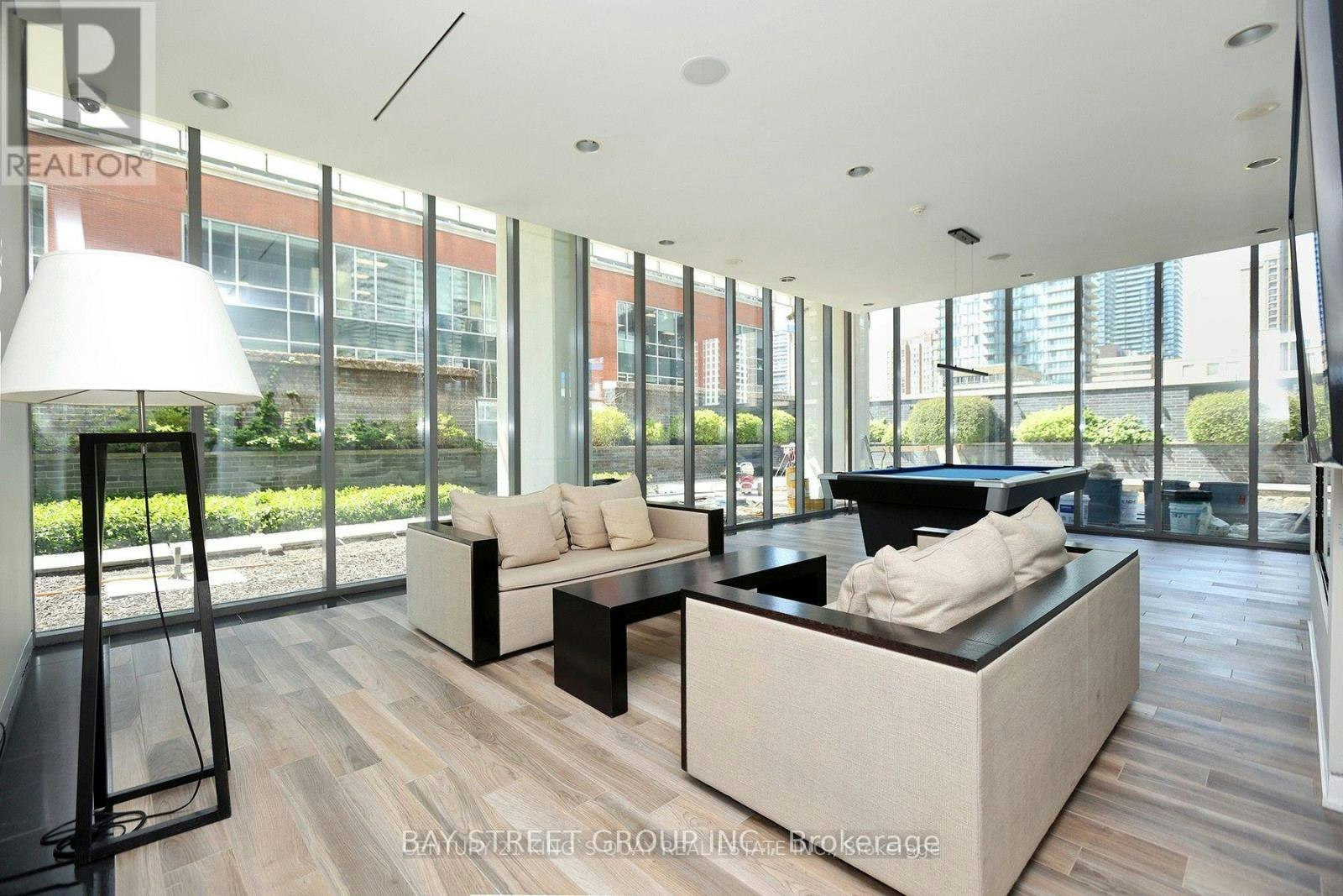 1401-33 Charles Street E, Toronto, ON, M4Y 0A2 - 12