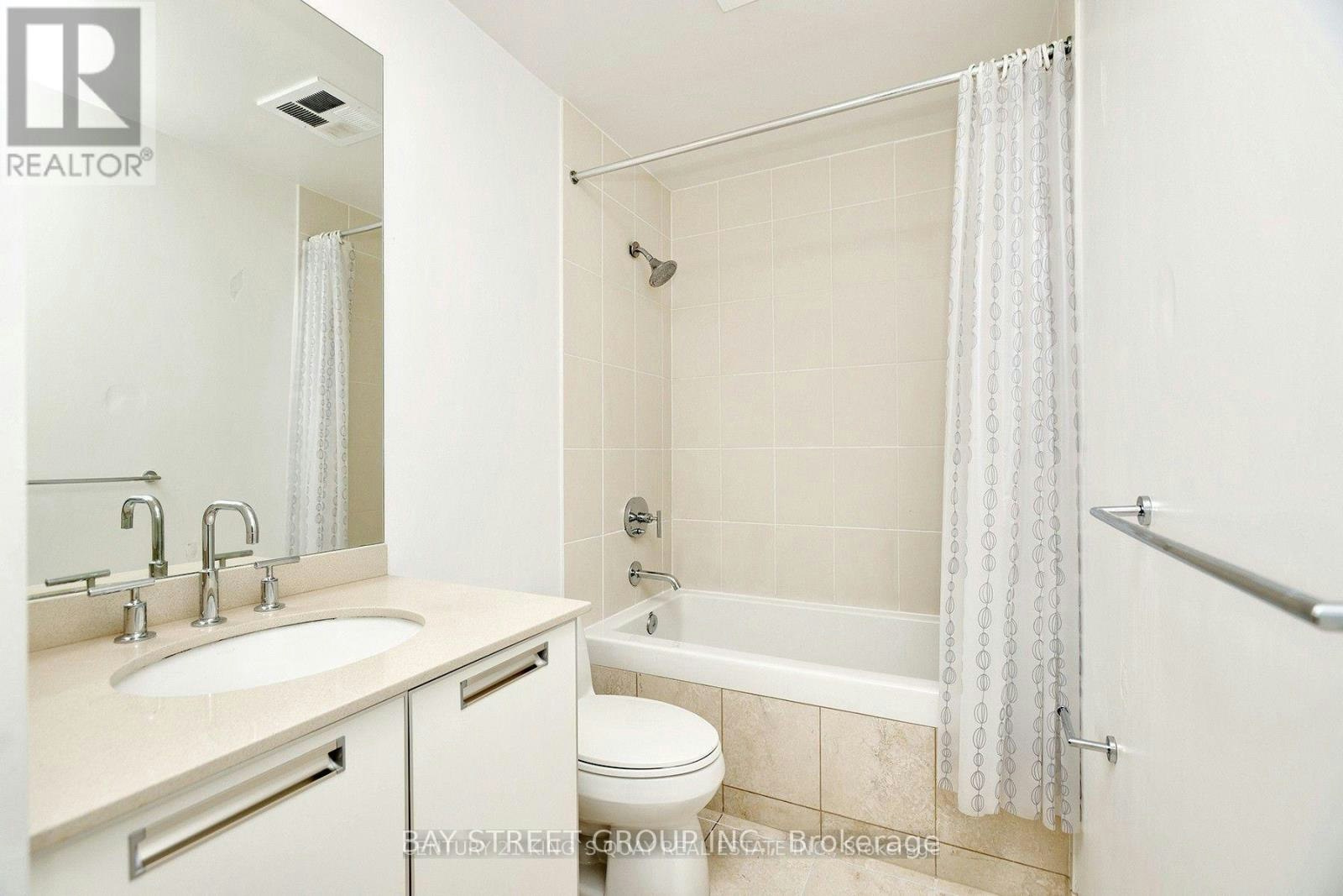 1401-33 Charles Street E, Toronto, ON, M4Y 0A2 - 7