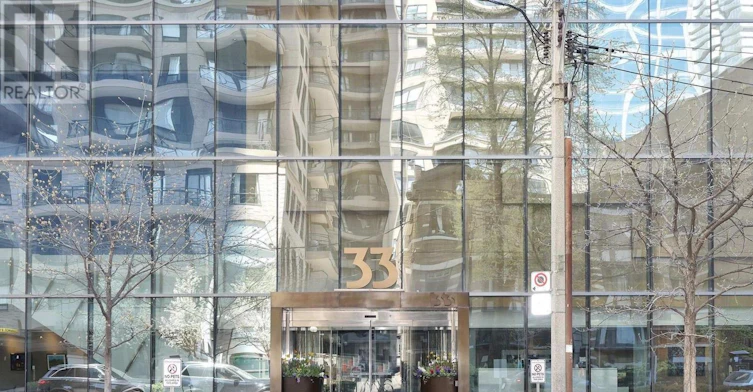 1401-33 Charles Street E, Toronto, ON, M4Y 0A2
