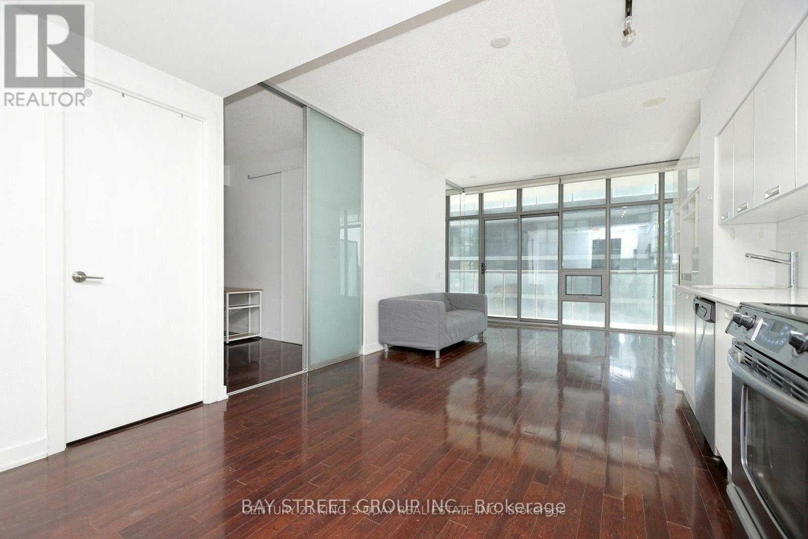 1401-33 Charles Street E, Toronto, ON, M4Y 0A2 - 13