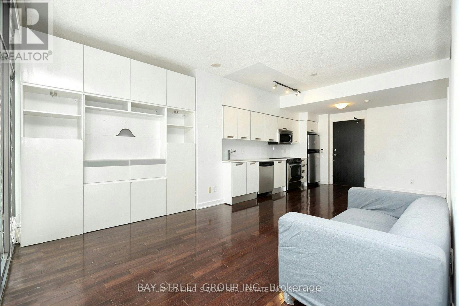 1401-33 Charles Street E, Toronto, ON, M4Y 0A2 - 5