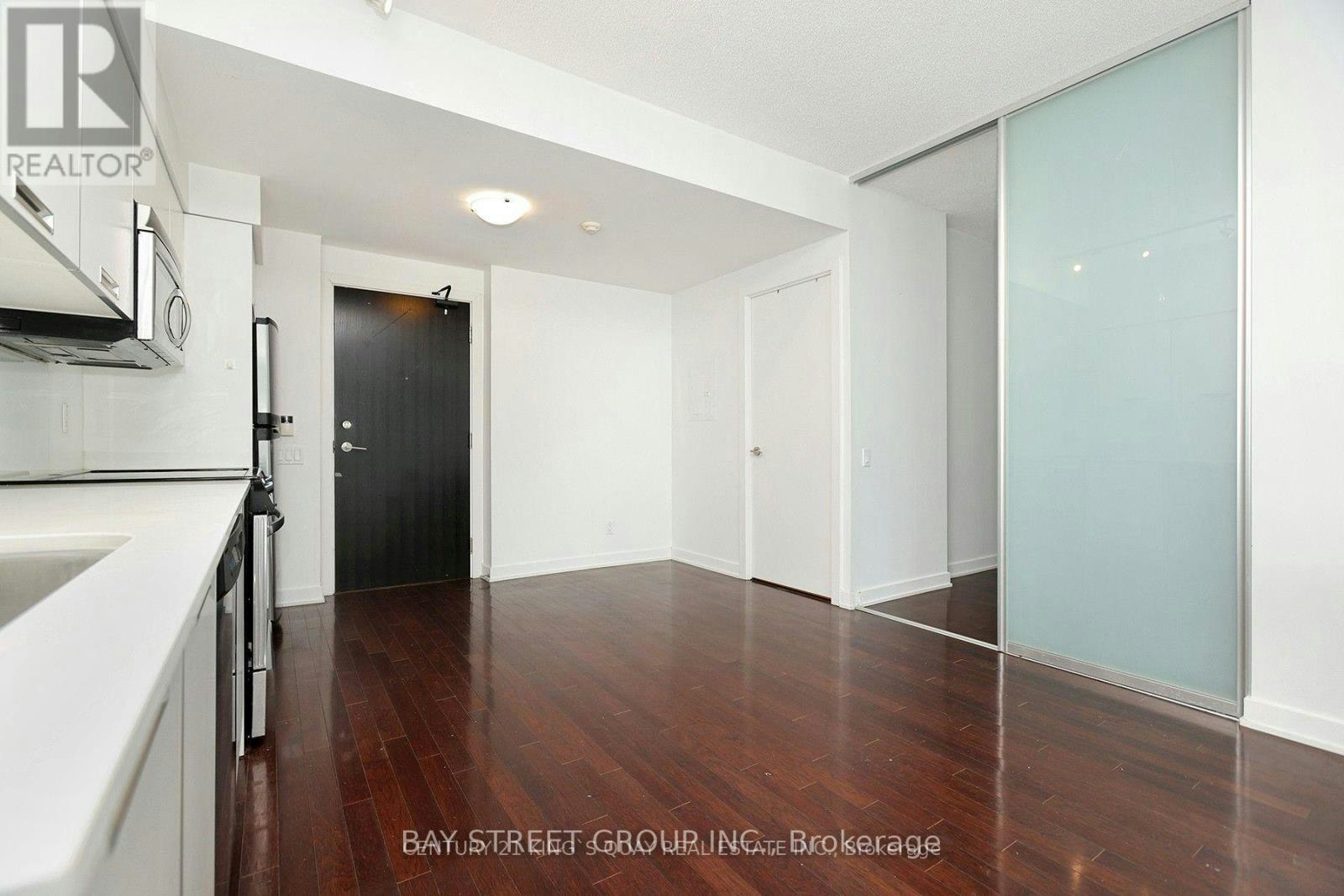 1401-33 Charles Street E, Toronto, ON, M4Y 0A2 - 11