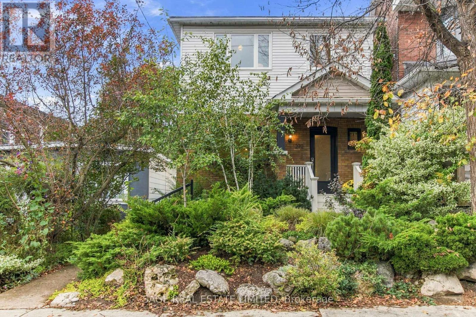 272 Highfield Road, Toronto, ON, M4L 2V5