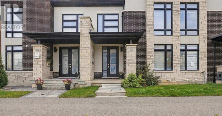 200 Coronation Road, Whitby, ON, L1P 0H7 - 2