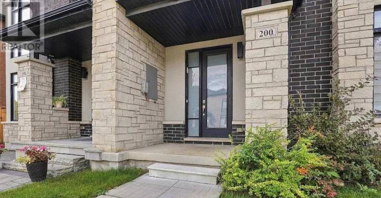 200 Coronation Road, Whitby, ON, L1P 0H7 - 4