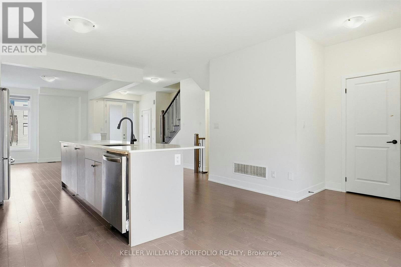 200 Coronation Road, Whitby, ON, L1P 0H7 - 20