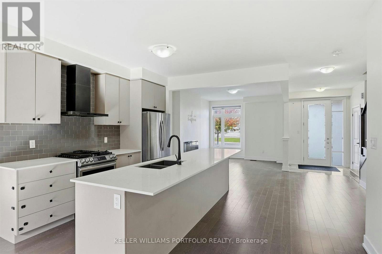 200 Coronation Road, Whitby, ON, L1P 0H7 - 21