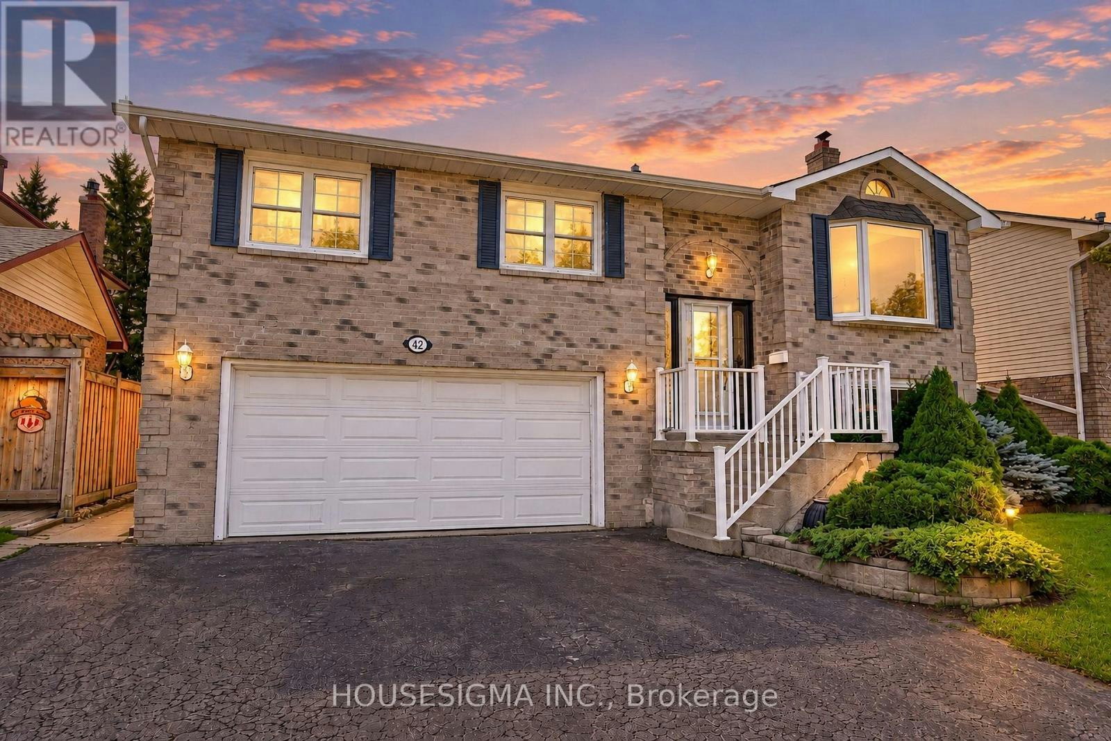 42 Cherry Blossom Crescent, Clarington, ON, L1E 1G7 - 3