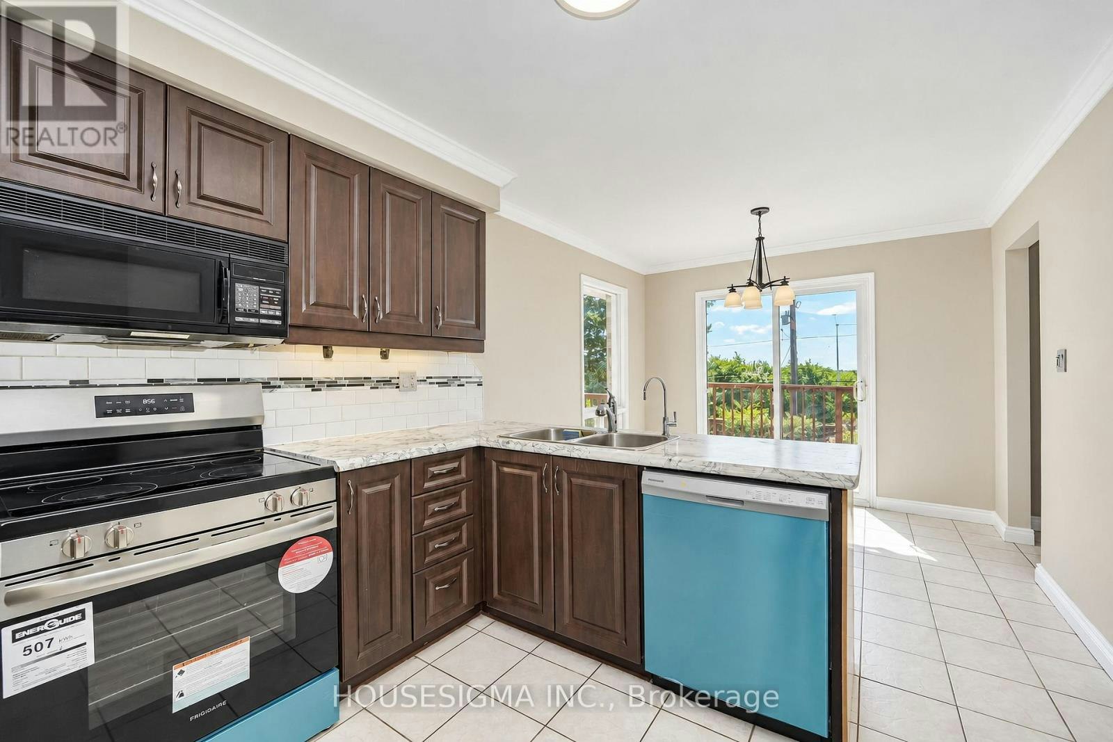 42 Cherry Blossom Crescent, Clarington, ON, L1E 1G7 - 10