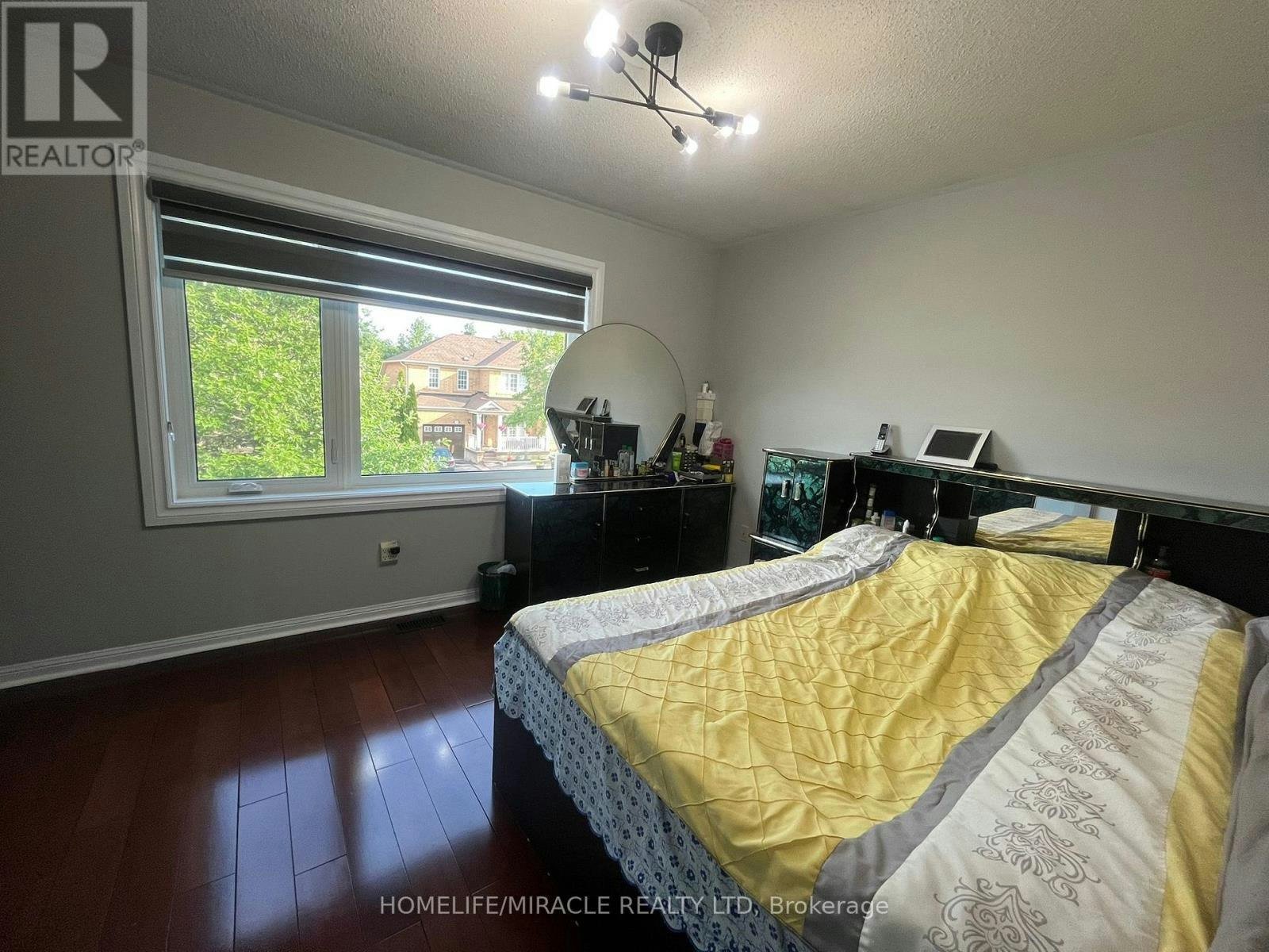 29 Hummingbird Drive, Toronto, ON, M1X 1W8 - 3