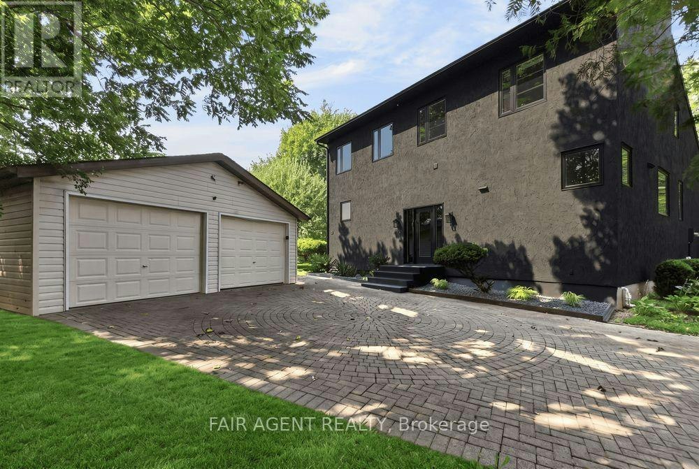 5 Firelane 14b Road, Niagara-on-the-Lake, ON, L0S 1J0
