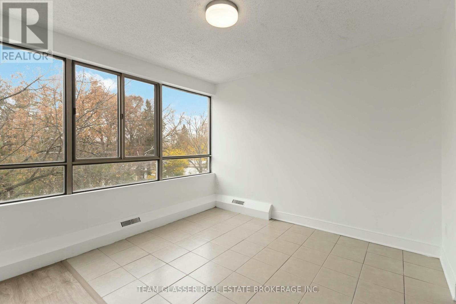 104-500 Proudfoot Lane, London, ON, N6H 5G7 - 16