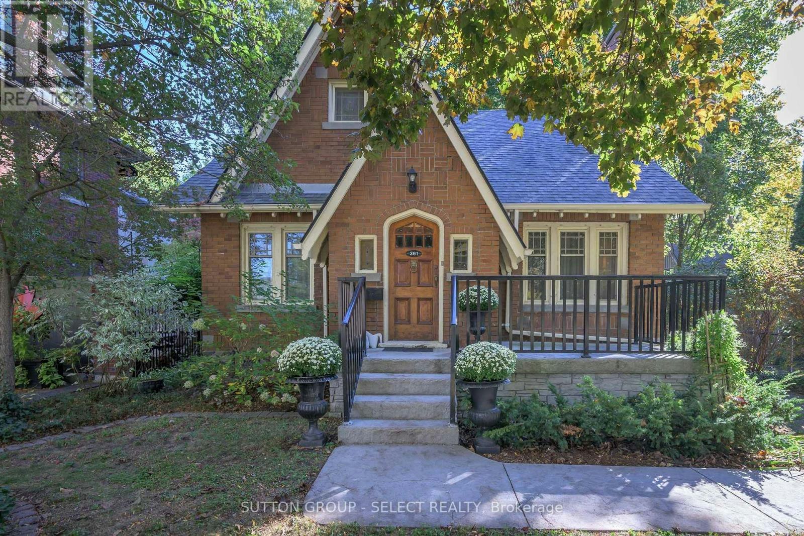 361 Cheapside Street, London, ON, N5Y 3W8