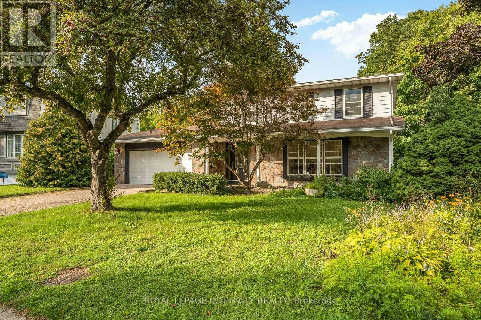 731 Ludgate Court, Ottawa, ON, K1J 8K8
