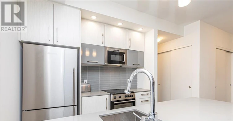 706-255 Bay Street, Ottawa, ON, K1R 0C5 - 7