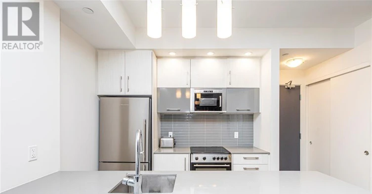 706-255 Bay Street, Ottawa, ON, K1R 0C5 - 8