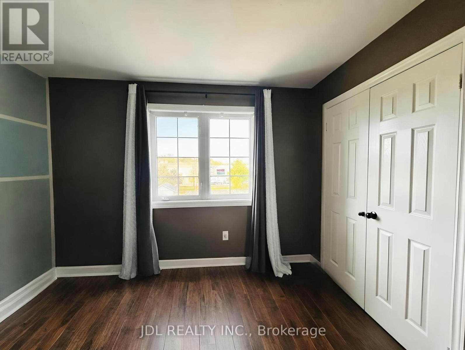 36 Laurelbank Crescent, Georgina, ON, L4P 4H7 - 18