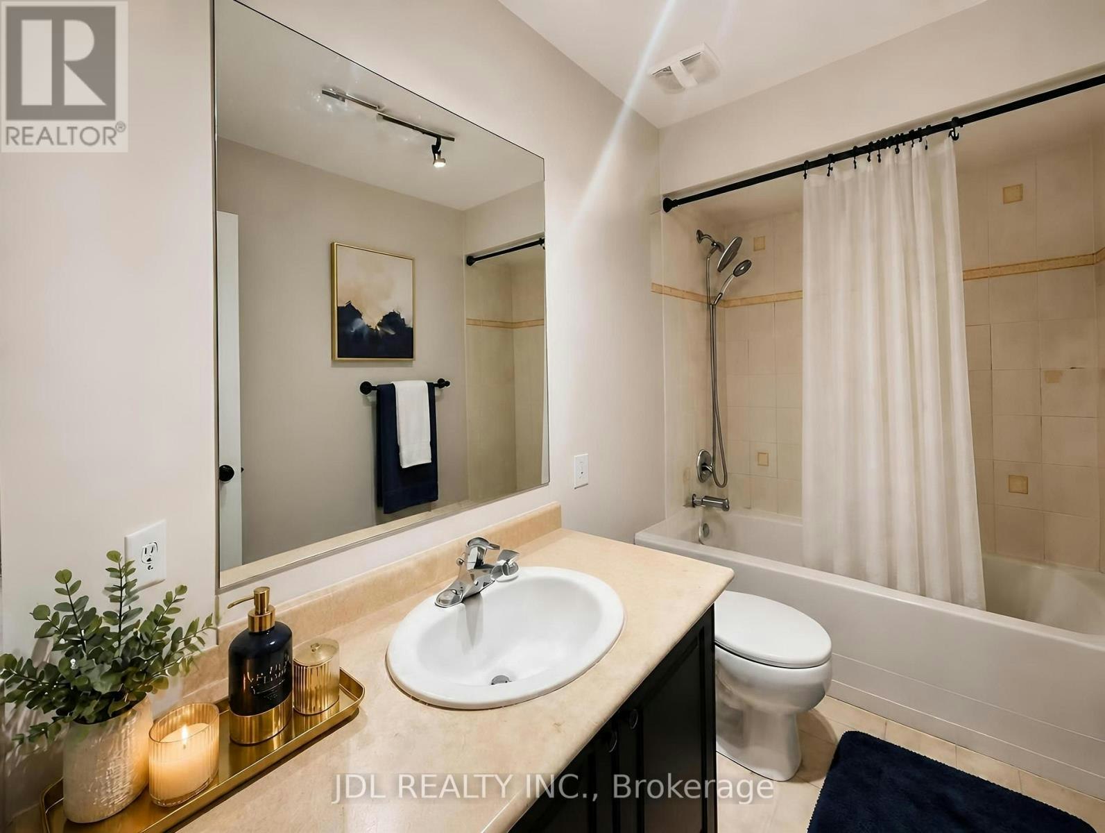 36 Laurelbank Crescent, Georgina, ON, L4P 4H7 - 20