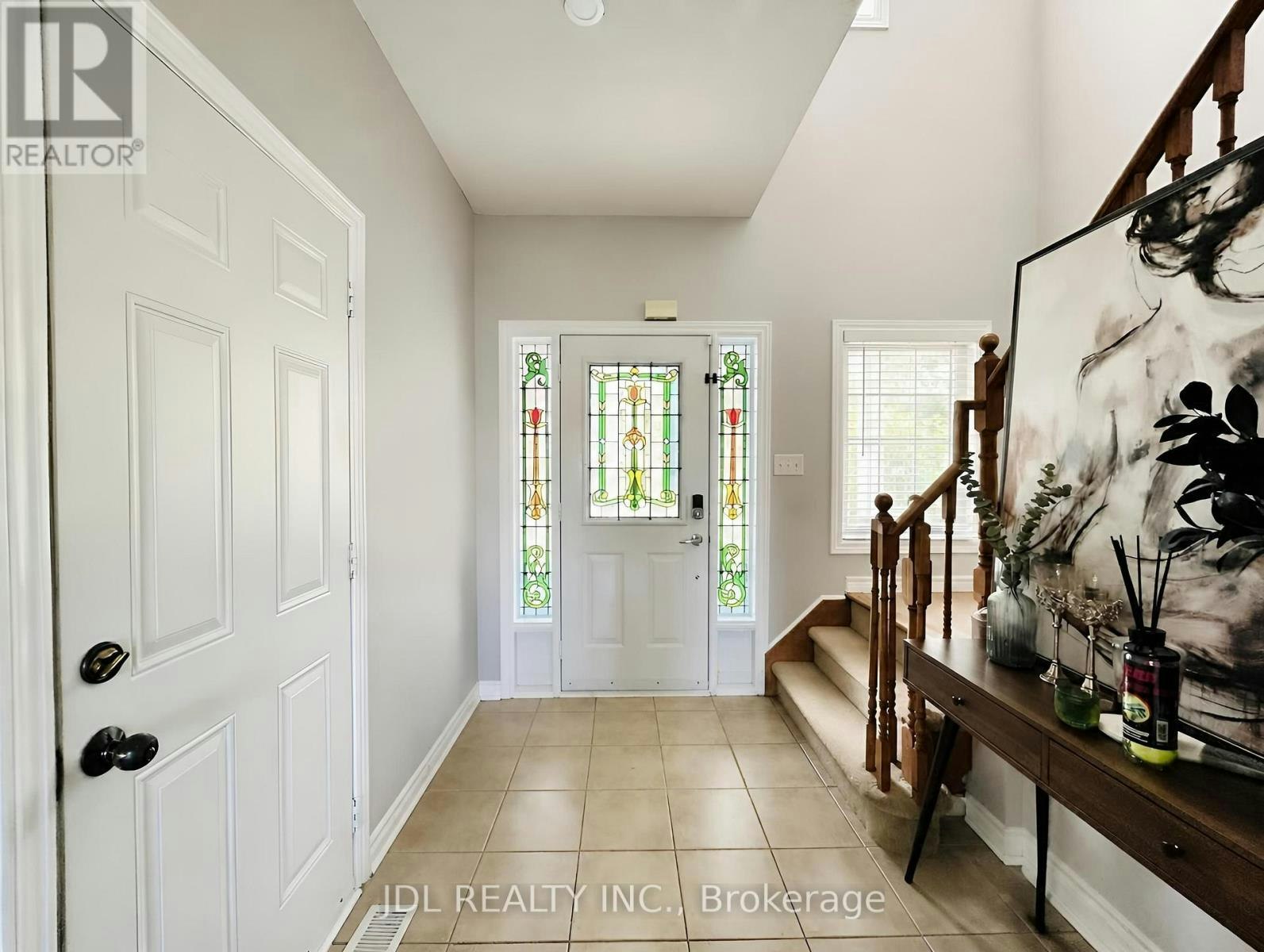 36 Laurelbank Crescent, Georgina, ON, L4P 4H7 - 6