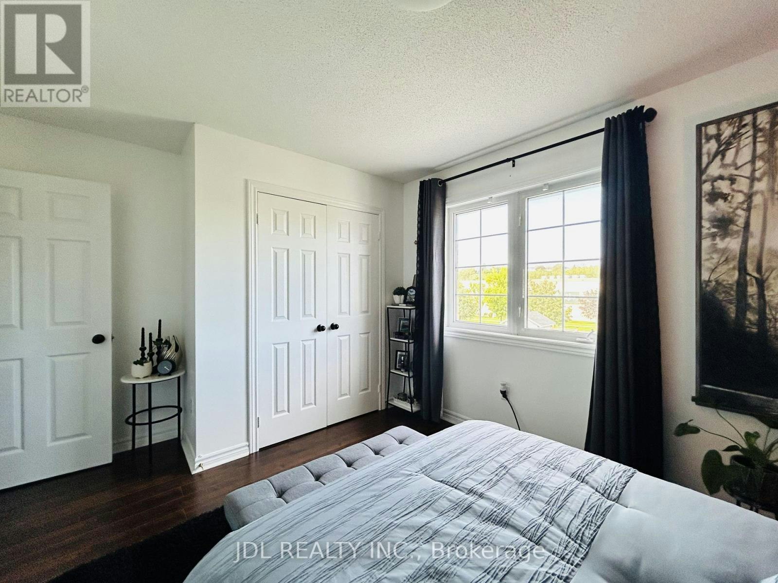 36 Laurelbank Crescent, Georgina, ON, L4P 4H7 - 21