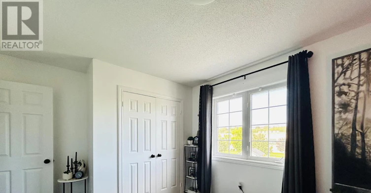 36 Laurelbank Crescent, Georgina, ON, L4P 4H7 - 21