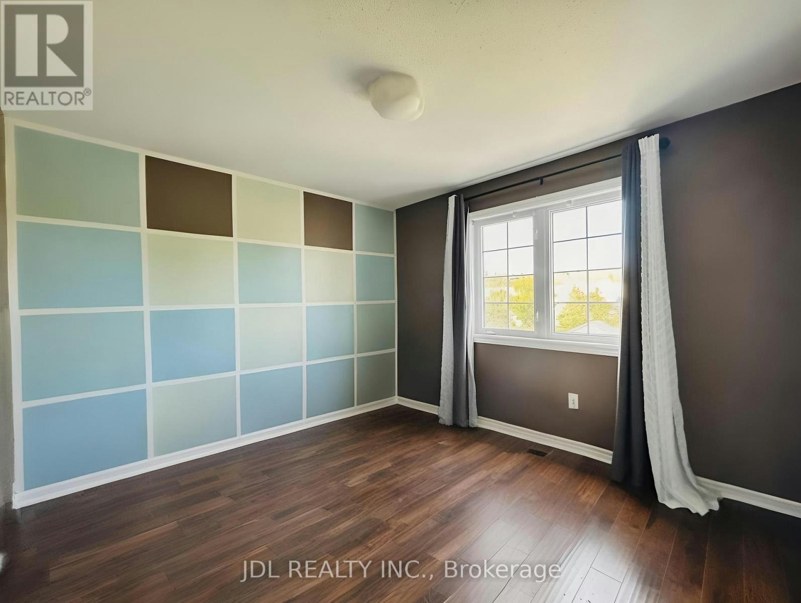 36 Laurelbank Crescent, Georgina, ON, L4P 4H7 - 17