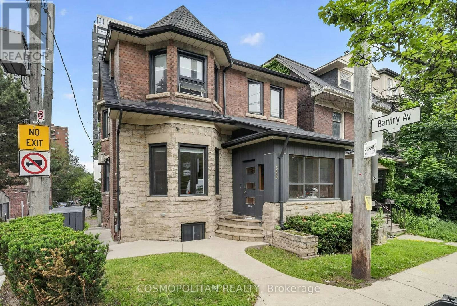 380 Spadina Road, Toronto, ON, M5P 2V9
