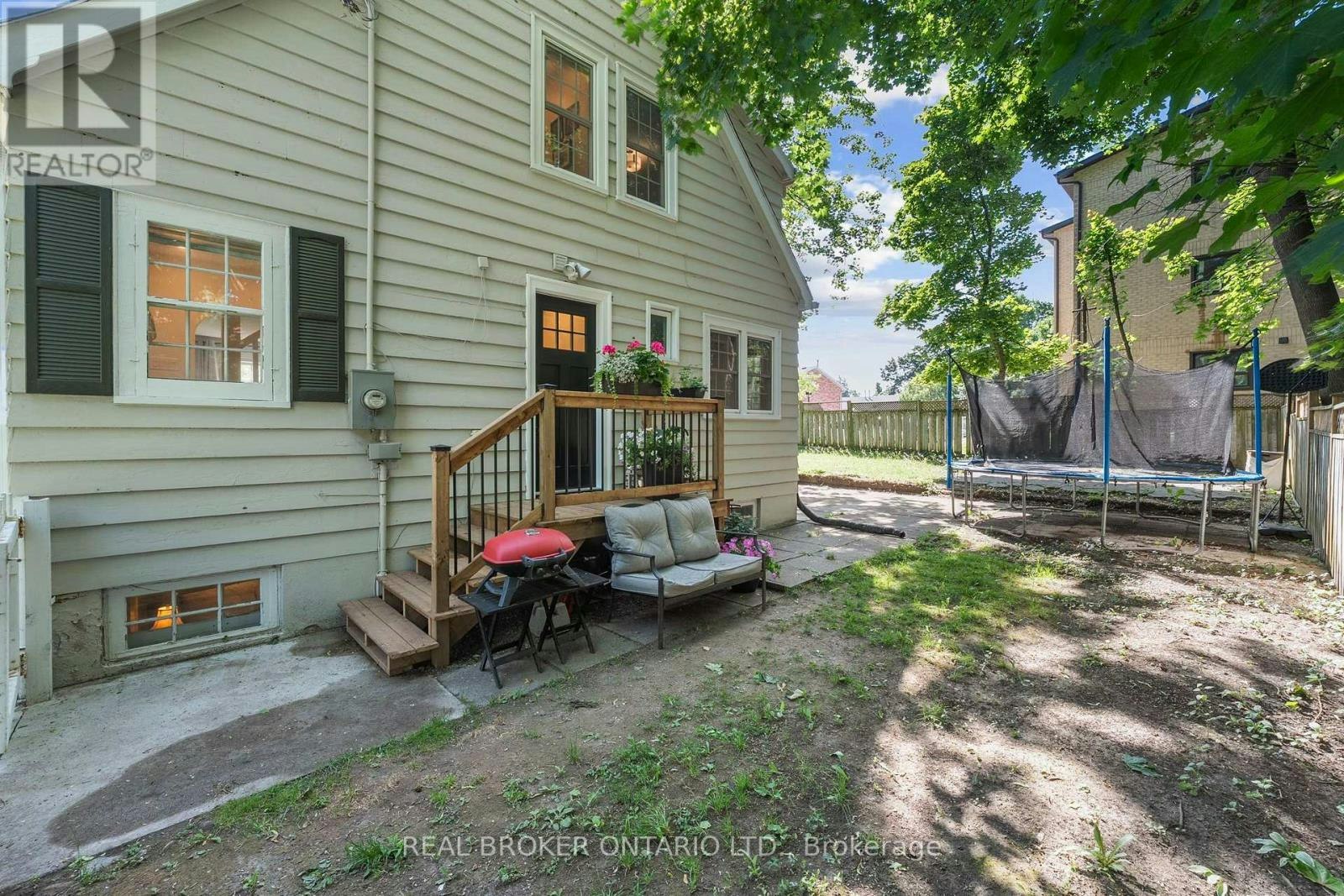 BSMT-77 Wellington Street E, Barrie, ON, L4M 2C3 - 3