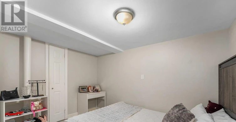 BSMT-77 Wellington Street E, Barrie, ON, L4M 2C3 - 12