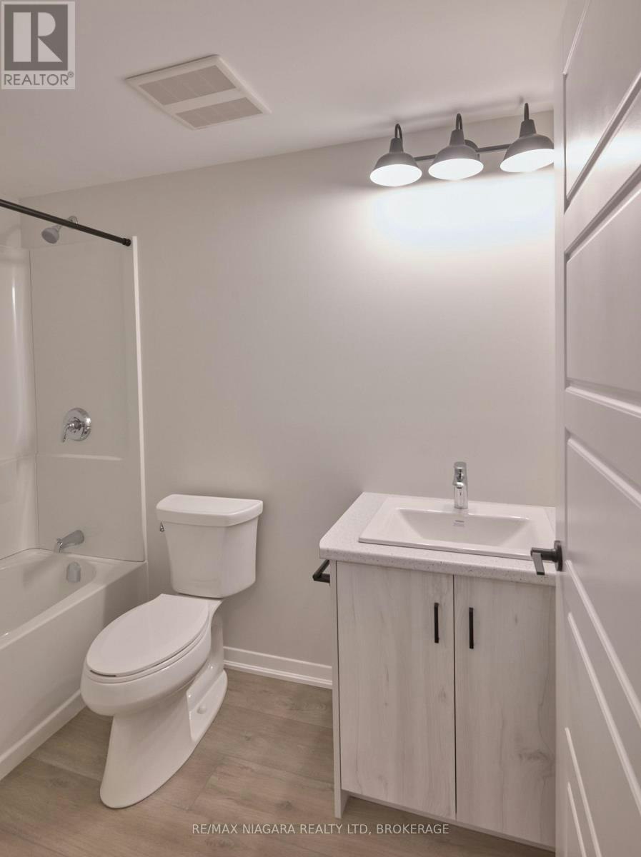 301-3998 Victoria Avenue, Lincoln, ON, L0R 2C0 - 11