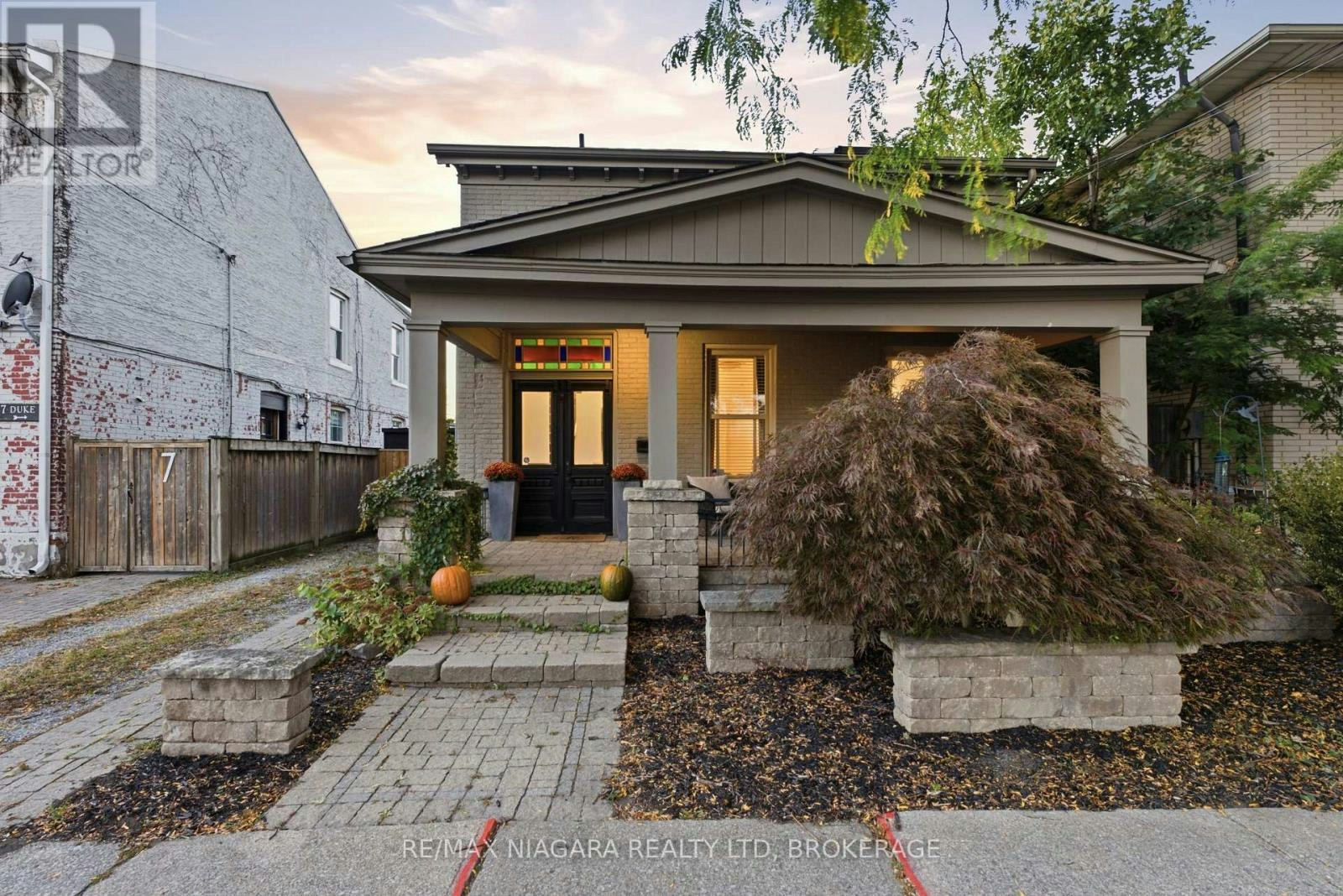 9 Duke Street, St. Catharines, ON, L2R 5W1