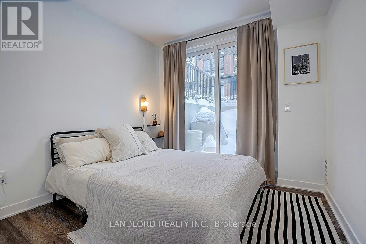 TH13-30 Ed Clark Gardens, Toronto, ON, M6N 0B5 - 31