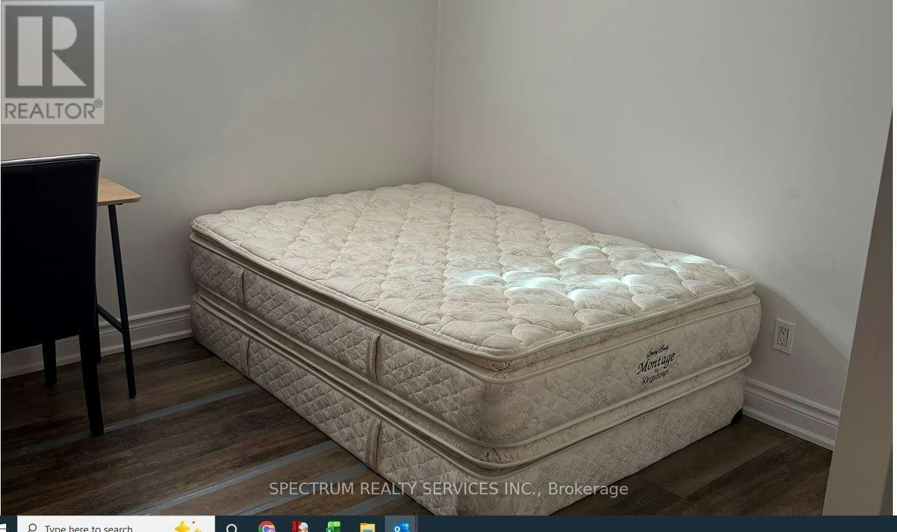 BASEMENT 2-12 Hamer Boulevard, Toronto, ON, M9R 4A7 - 5