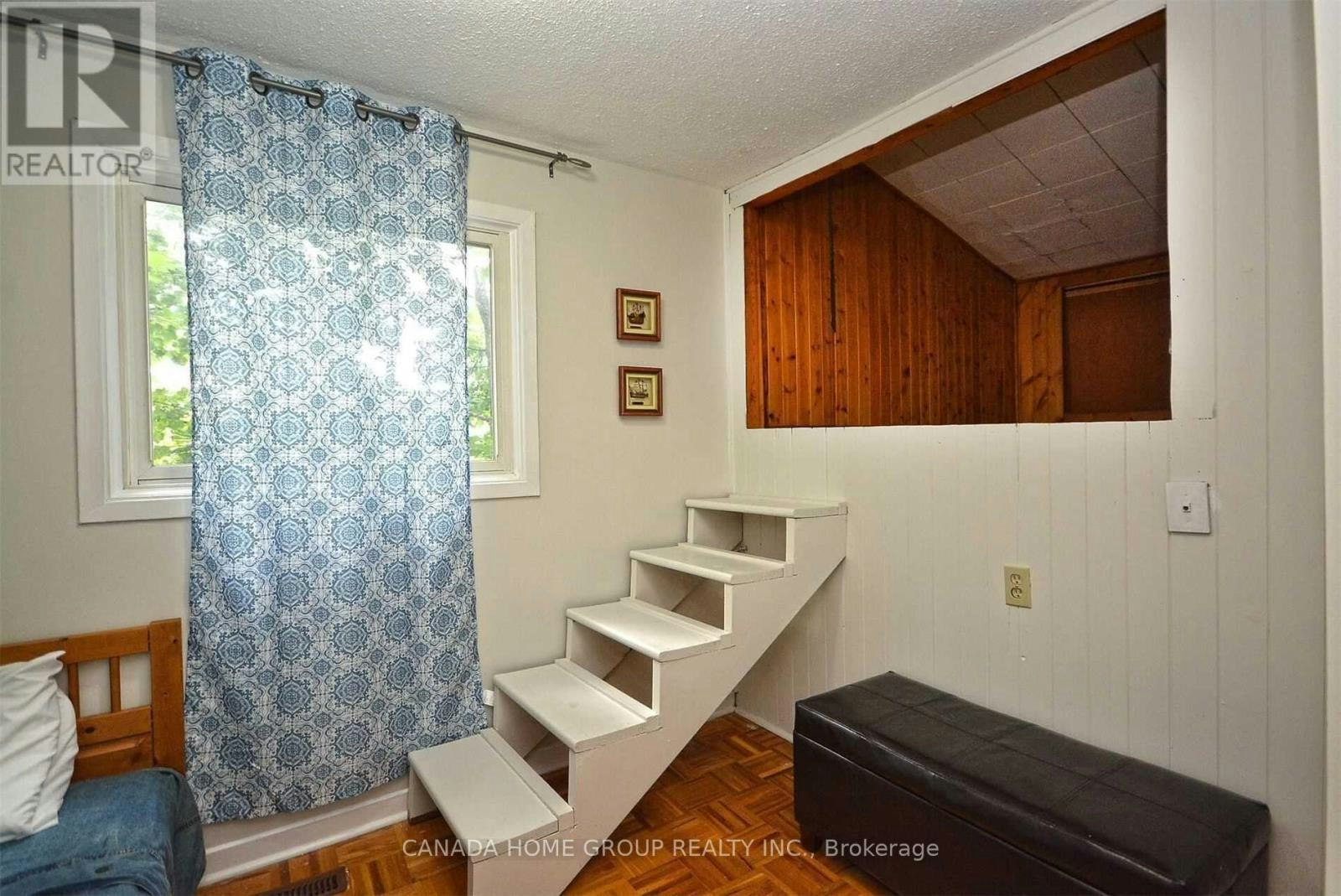 UPPER LEVEL-2073 Millway Avenue SOUTH, Mississauga, ON, L5L 1R4 - 13